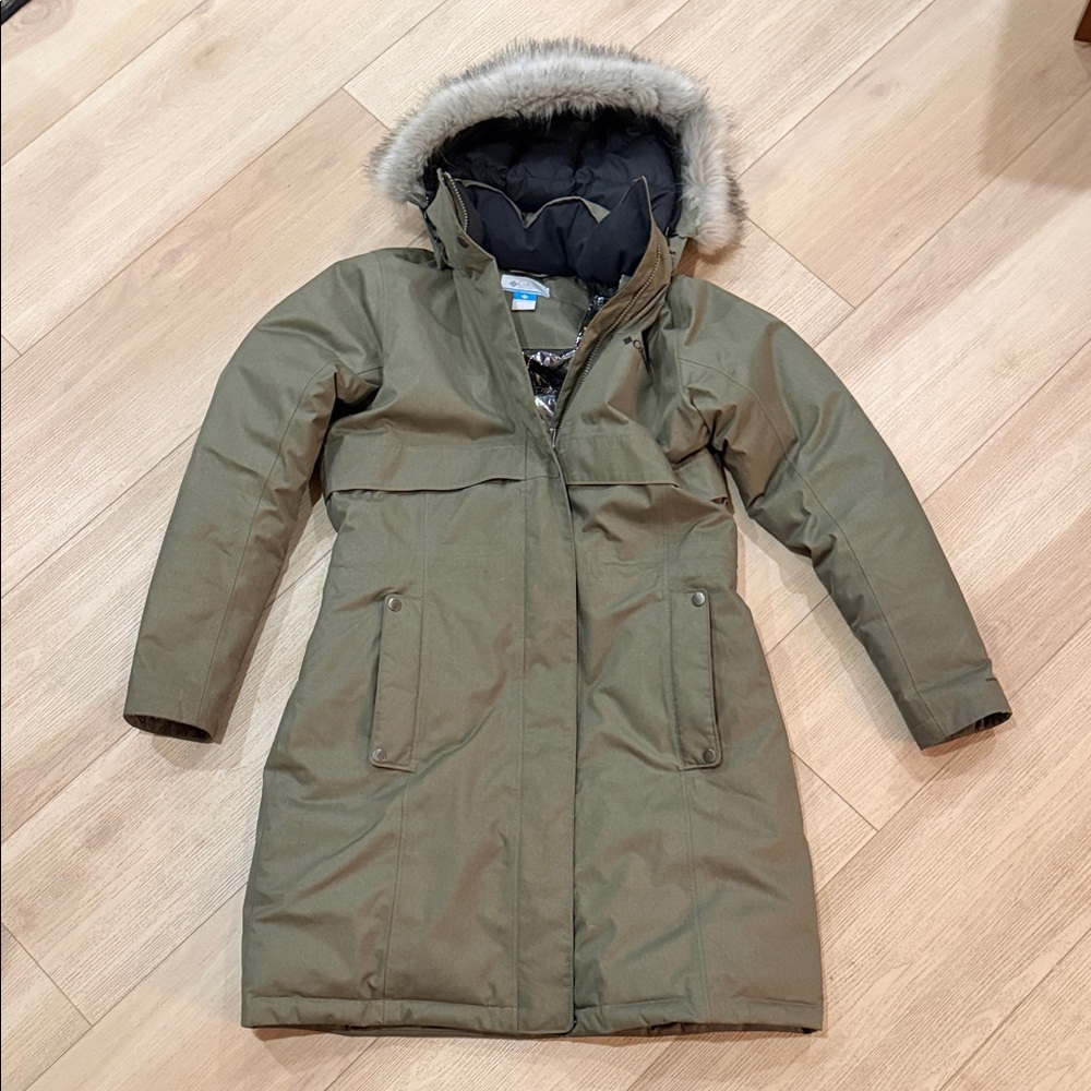 Columbia Women's Apres Arson™ II Winter Long Down Jacket |